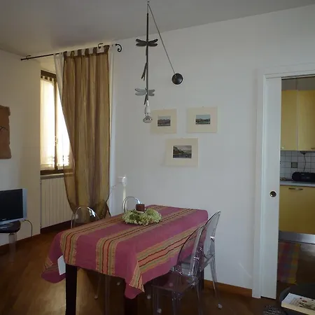 Διαμέρισμα Xxv Aprile 8 *